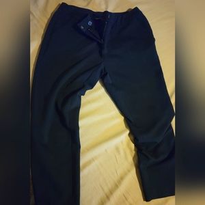 Women's Navy Blue Capri slacks sz.6